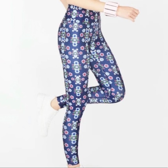TEREZ GARDENISTA HIGH SHINE FLORAL LEGGING NEW M L - Picture 2 of 4